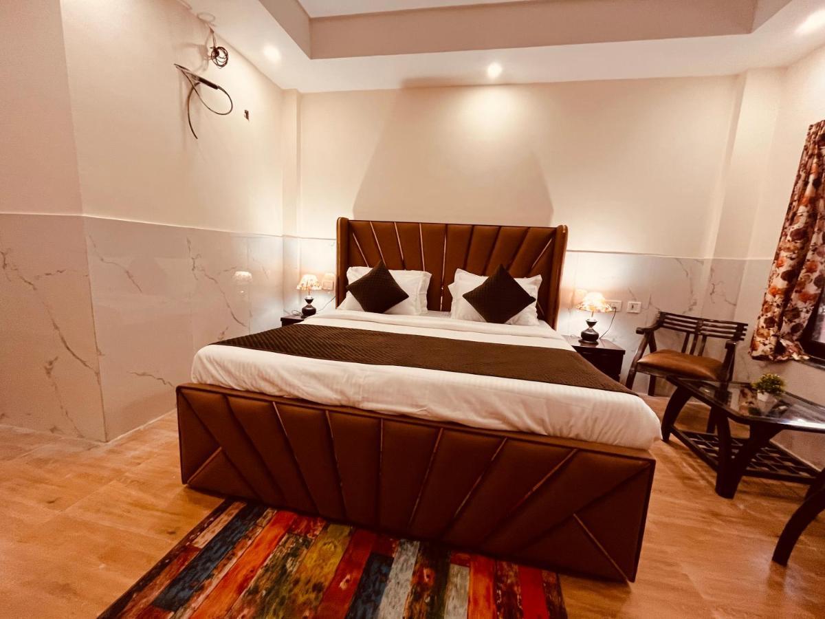 River Grand, Mussoorie Eksteriør billede