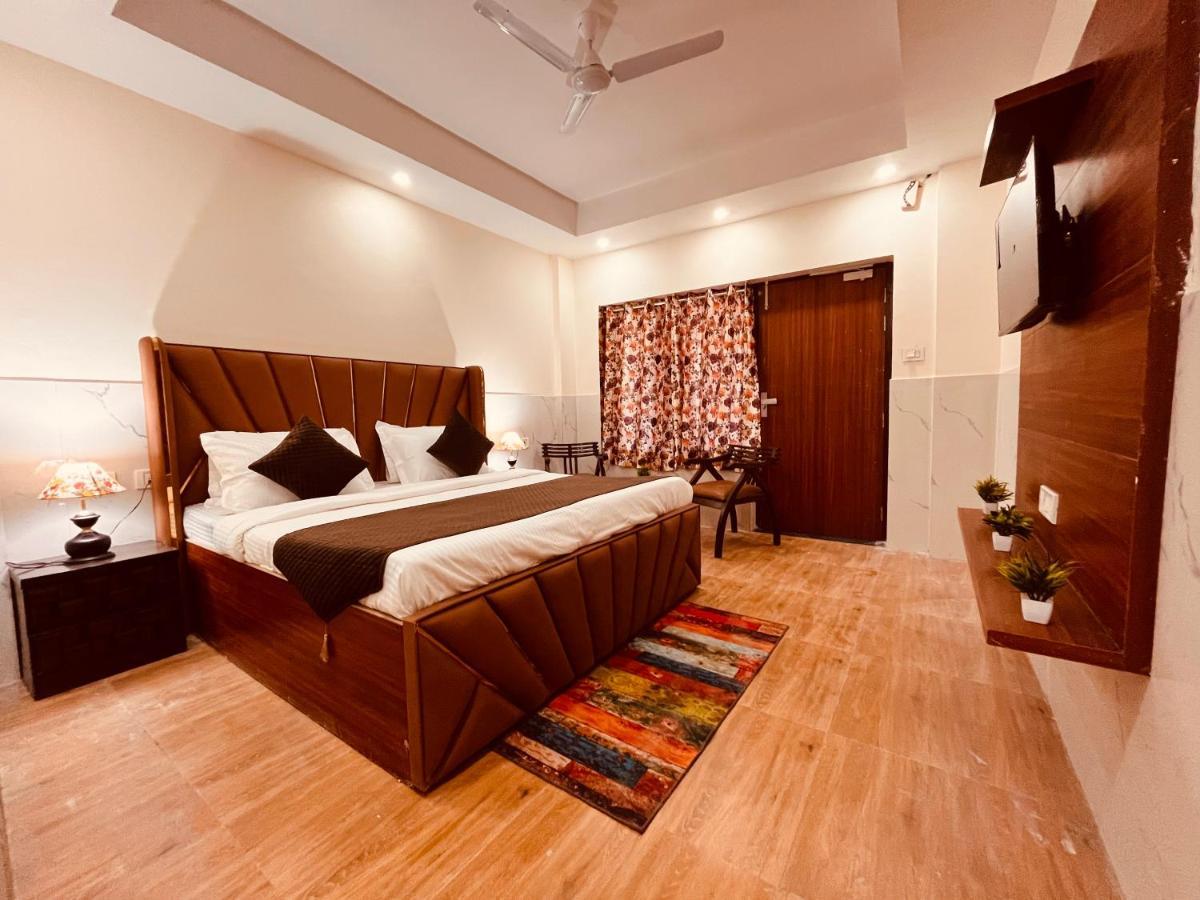 River Grand, Mussoorie Eksteriør billede