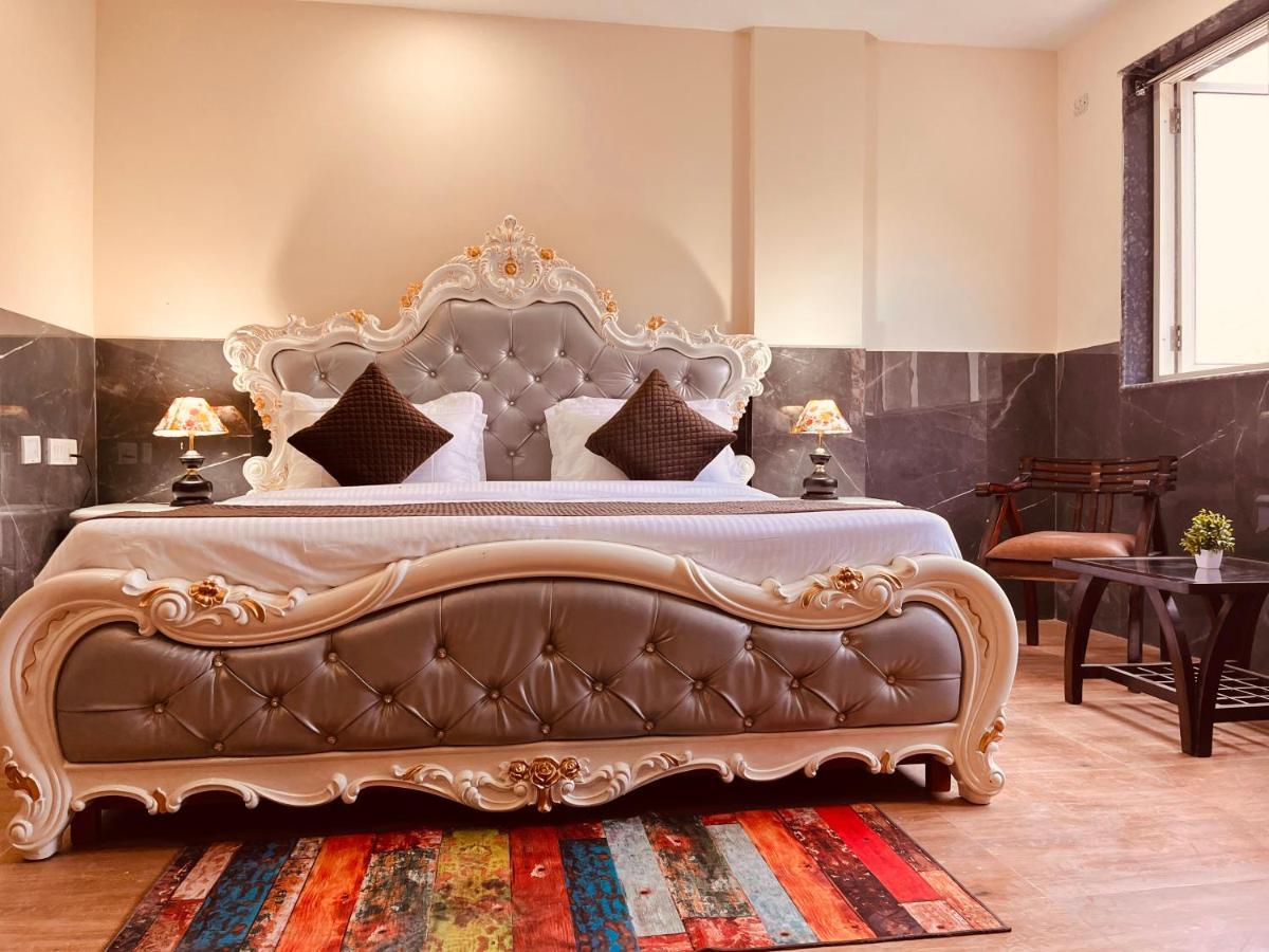 River Grand, Mussoorie Eksteriør billede