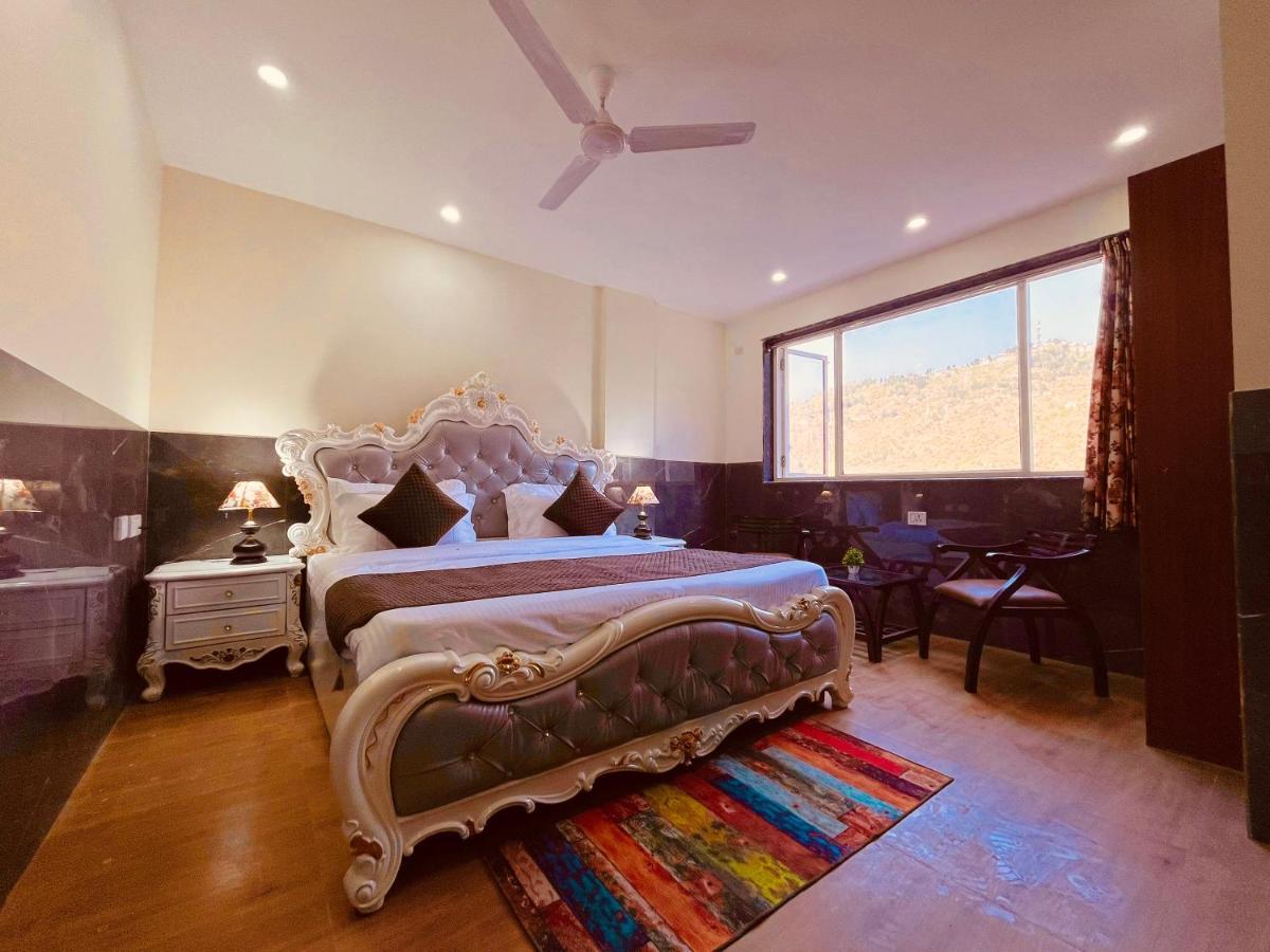 River Grand, Mussoorie Eksteriør billede