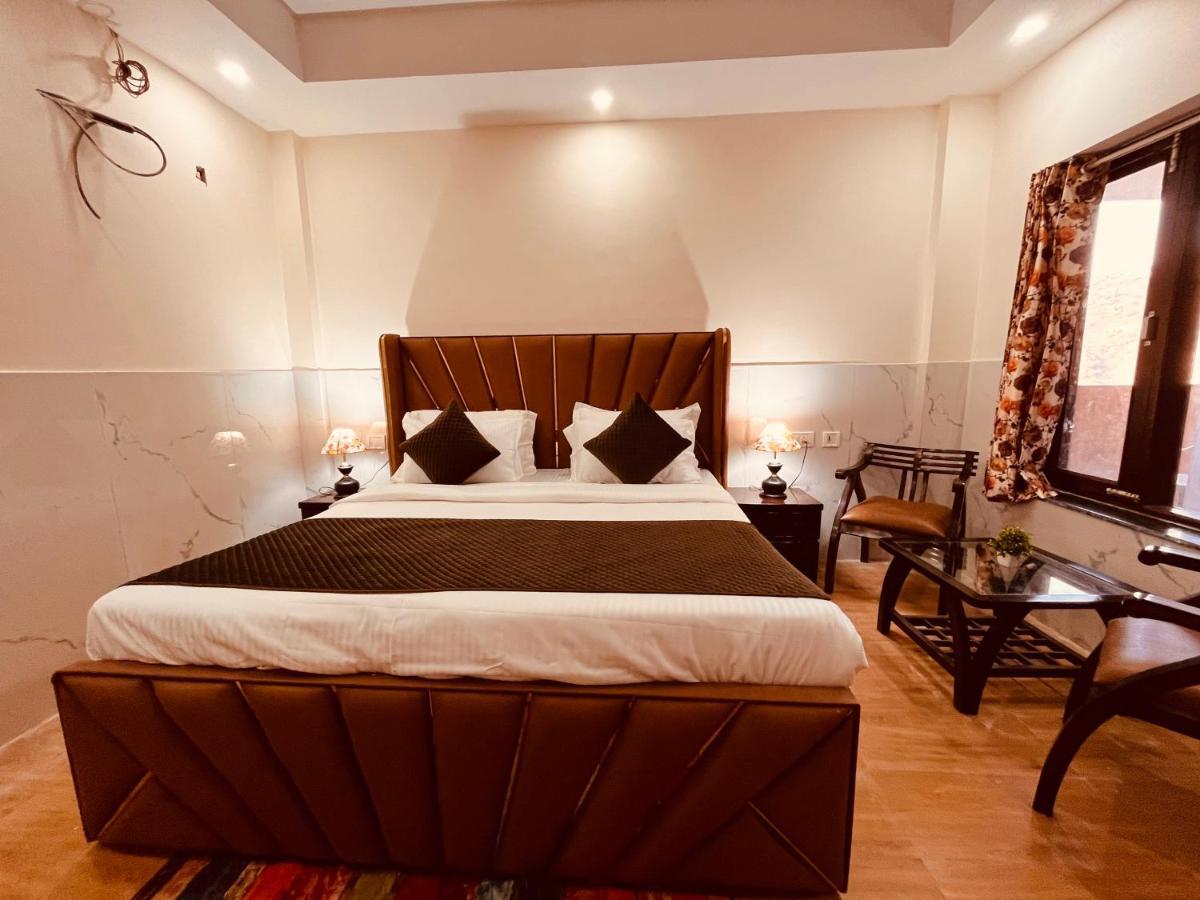 River Grand, Mussoorie Eksteriør billede